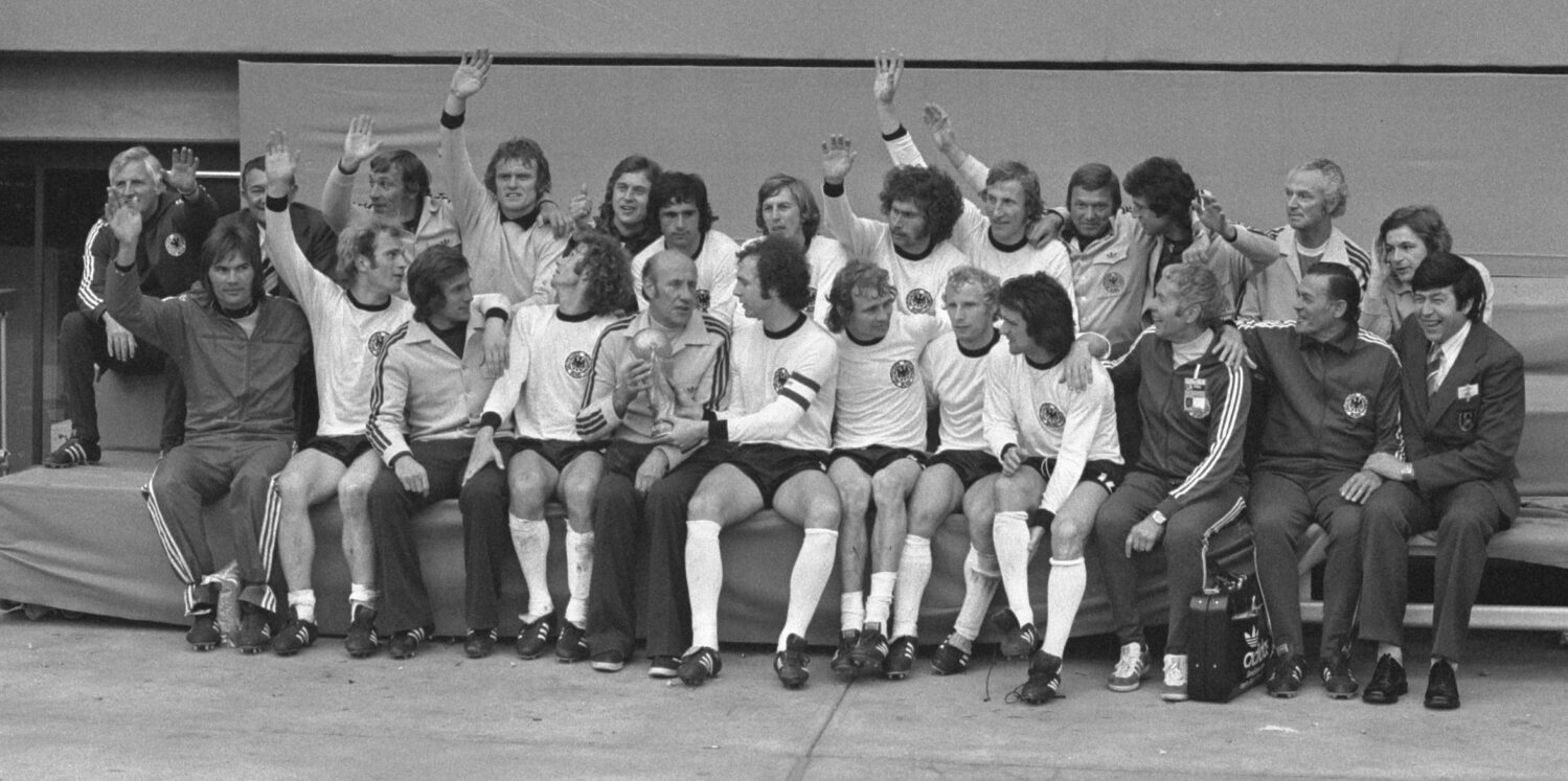 Foto der deutschen Fußballnationalmannschaft aus dem Jahr 1974